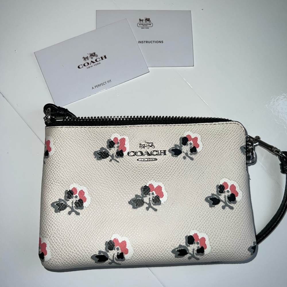 New coach wristlet